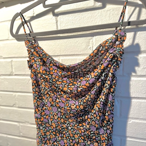 ASTR Ruched Tie Floral Multicolored Mini Dress, SZ S — LIKE NEW! - Picture 3 of 9